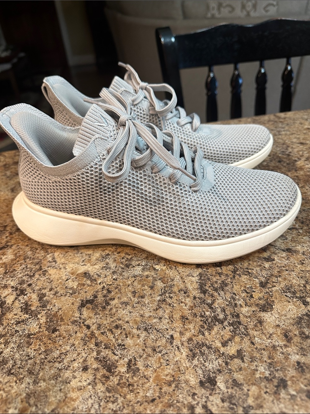 VIVAIA Women's 39/8-8.5 Lightweight Knit Lace-Up Sneakers in Light Gray